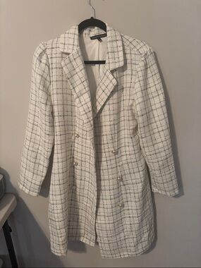 Cream Windowpane Tweed Double-Breasted Trench Coat
